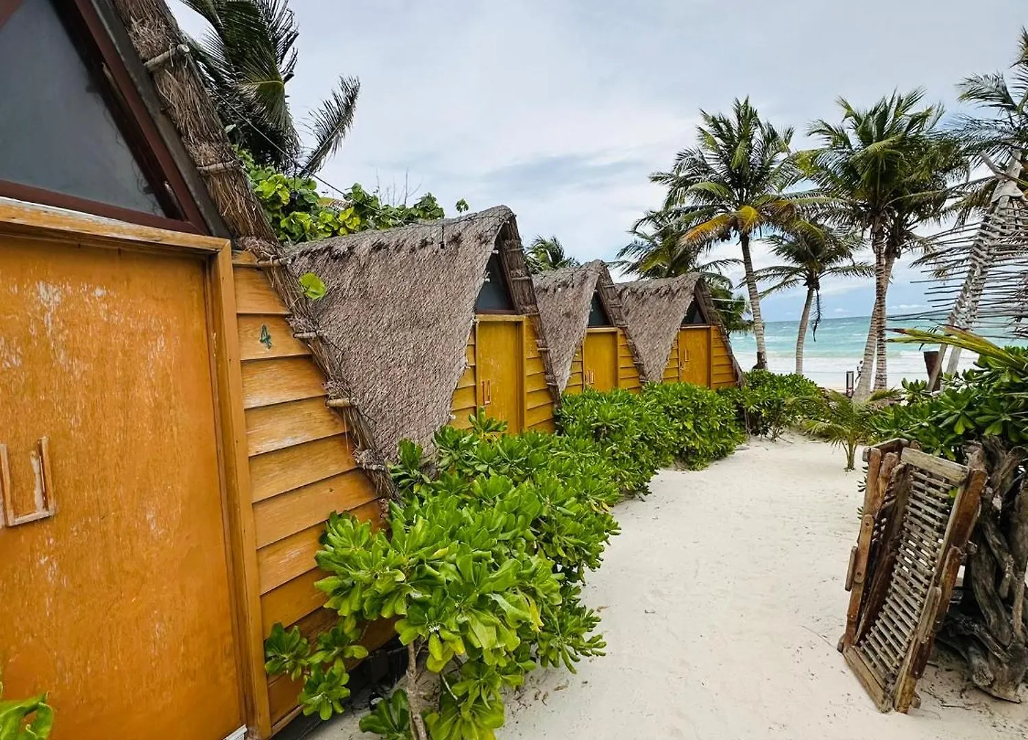 Mia Tulum Resort
