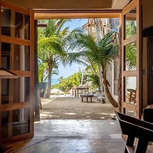 3* Hotel La Del Sol Boutique
