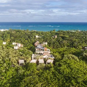 Hotel Casa Coyote
